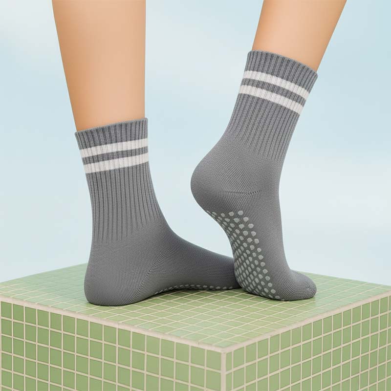 Crew Non Slip Grip Socks - Stripe