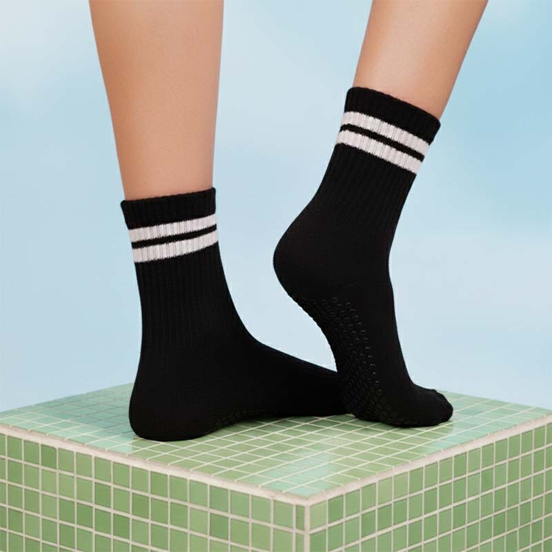 Crew Non Slip Grip Socks - Stripe